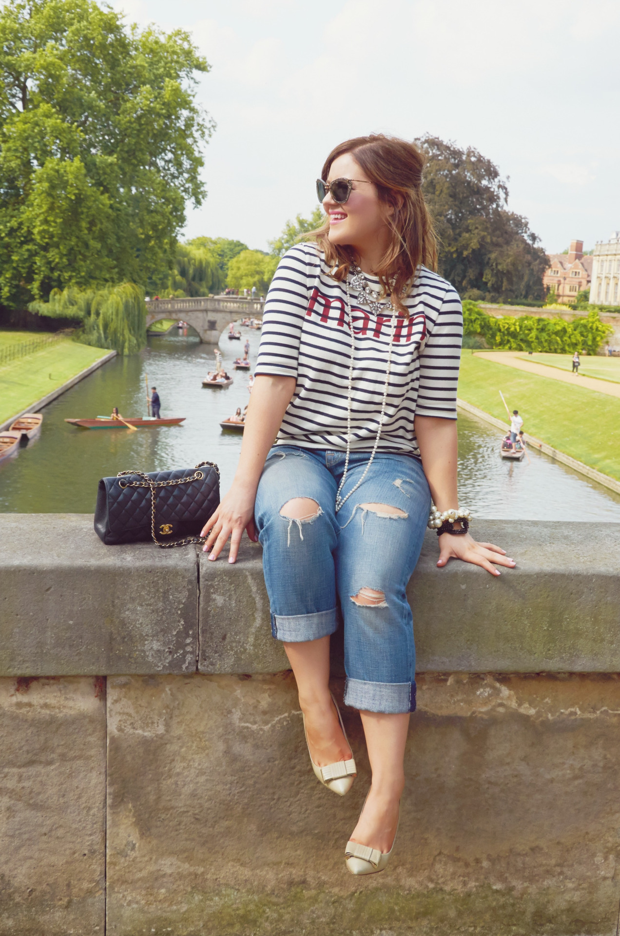 plus size wearing stripes and cool jeans 
